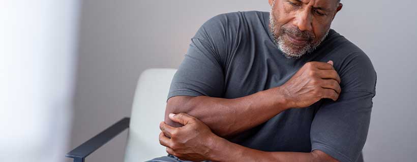 Patient suffering from Elbow Pain in need of chiropractor in San Francisco